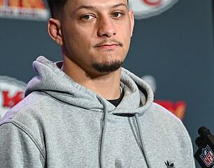 Patrick Mahomes pushes back on Tru.mp claim echoed by US Senator days before Super Bowl appearance